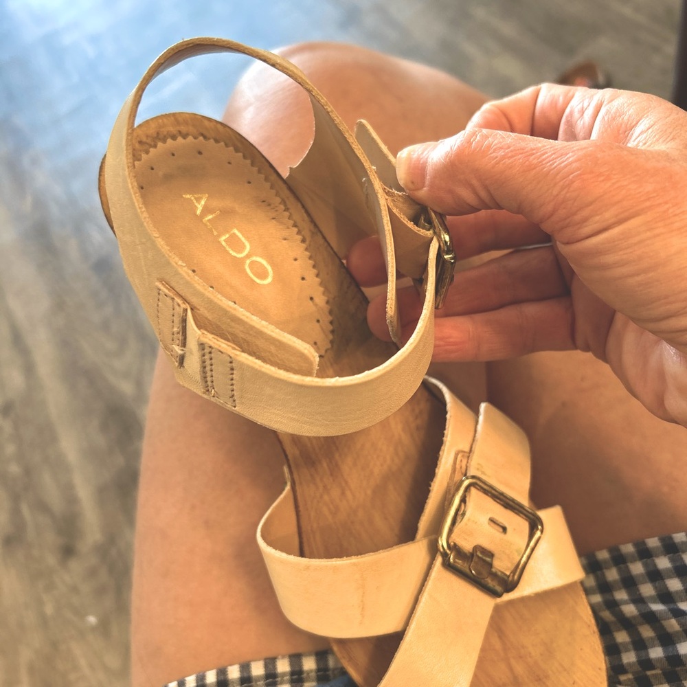 ALDO PREALIA BUCKLE SANDALS SIZE 8 - Picture 5 of 7